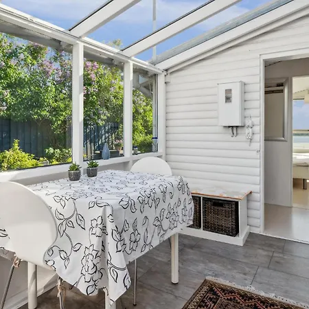 Stunning In With Kitchen Odder