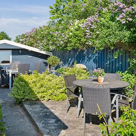 Feriehus Stunning In With Kitchen Odder